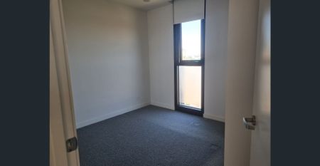 Spacious 2 bedroom apartment with amazing sunset views - Photo 2