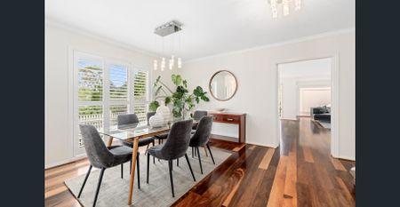 Panoramic Views in this Beautiful Family Home - Photo 5