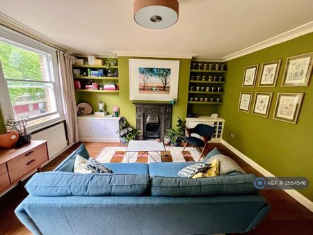 2 bedroom flat to rent - Photo 2