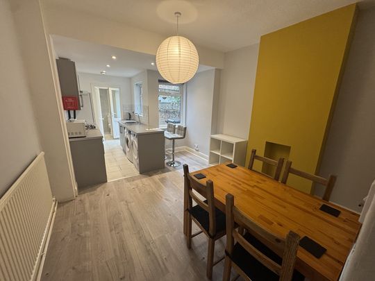 Upper Newborough Street, Burton Stone Lane - P10525 - Photo 1