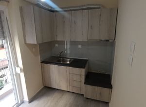 Studio/Γκαρσονιέρα για ενοικίαση - Νεάπολη, - Φωτογραφία 2