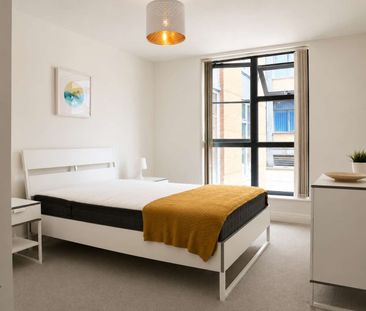 AVAILABLE 17TH SEPT | FULLY FURNISHED ONE BEDROOM | JEWELLERY QUART... - Photo 3