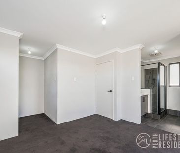 Fab Location, Perfect For A Busy Lifestyle - Photo 6