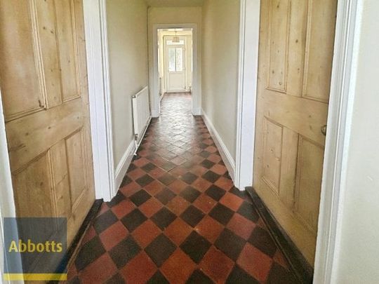 Terrington St. Clement - Photo 1