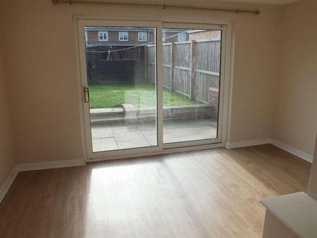 Ash Grove, Westbury, BA13 - Photo 3