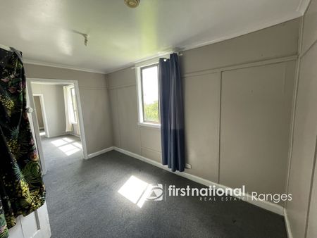 Charming weatherboard Farmhouse - Photo 3