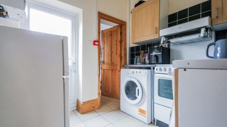 Studio to rent - Photo 5