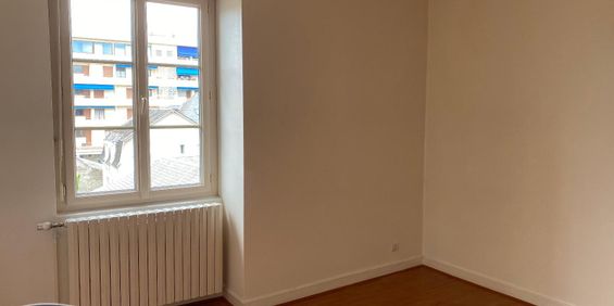 Location Appartement 2 pièces 35m² BRIVE LA GAILLARDE 19100 - Photo 3