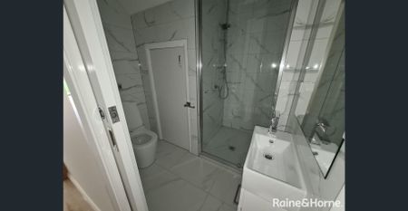 Modern Townhouse with central location - Photo 3