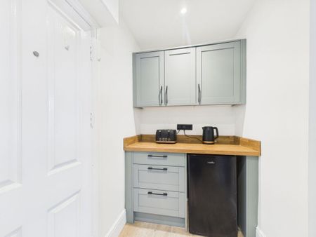 1 bedroom flat to rent - Photo 5