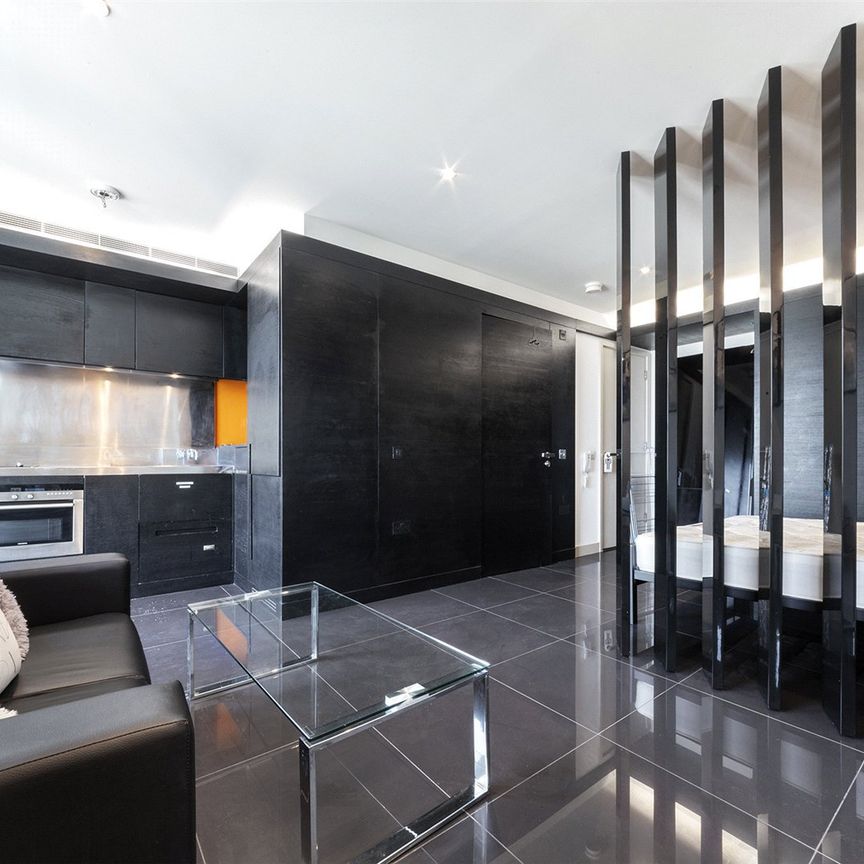 1 Pan Peninsula Square, West Tower, London, E14 - Photo 1