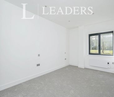 1 bedroom apartment to rent The Studio Apartments, Ringwood SO40 - Photo 6