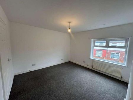 Wharton Street, Grimsby, DN31 - Photo 3