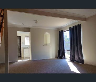 31/29 Defiance Road, Woodridge, Qld 4114 - Photo 4