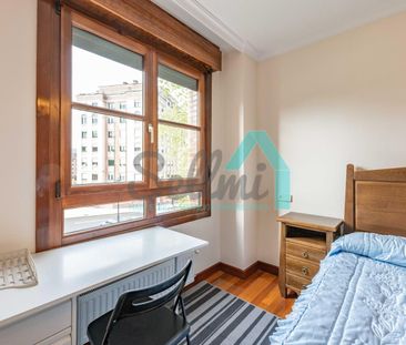 Piso de alquiler en Rafael Urrusti, San Lázaro - Otero - Villafría - Photo 2