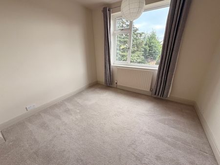 3 bedroom semi-detached house to rent - Photo 3