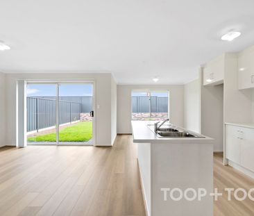 Bright and spacious 4-bedroom home - Photo 6