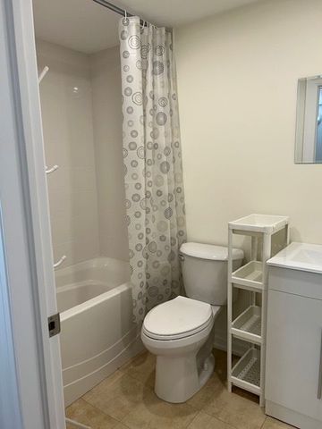 For Lease - 2100 Lorelei Road Unit# Basement Unit, Mississauga, Ontario - Photo 2