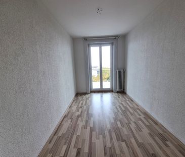 Joli appartement de 3 pièces au 1er étage avec balcon et vue sur le... - Photo 5