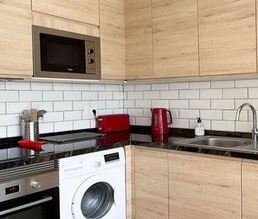 Luxury Villa for rent in San Pedro de Alcántara, Spain - Photo 2