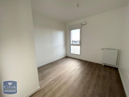 Location Appartement 5 pièces 103m² CAEN 14000 - Photo 3