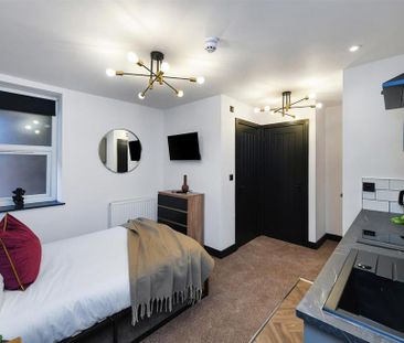 Studio to rent - Photo 5