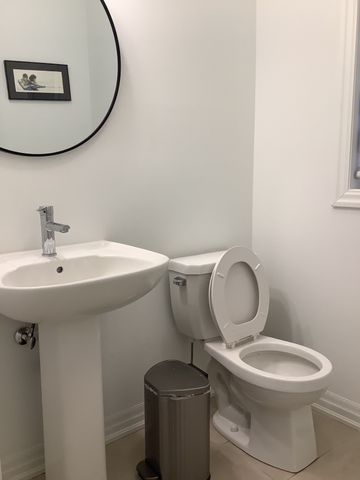 For Lease - 14 Connell Drive Unit# Upper, Georgina, Ontario - Photo 4