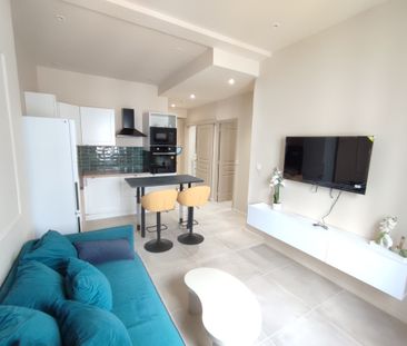 Location Appartement 2 pièces 28m² MARSEILLE 7ème - Photo 2