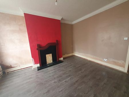 2 bedroom terraced house to rent - Photo 3