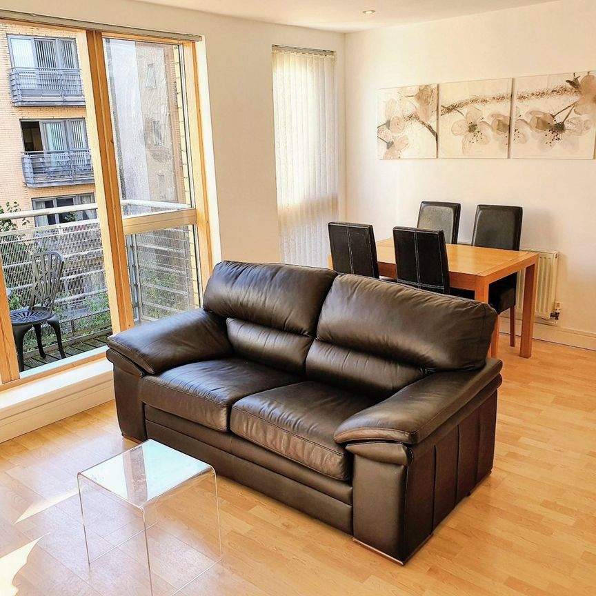 2 bedroom apartment to rent - Photo 1