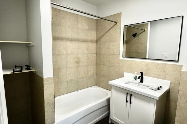 For Lease - 246 Marlborough Street Unit# Unit 2, Brantford, Ontario - Photo 1