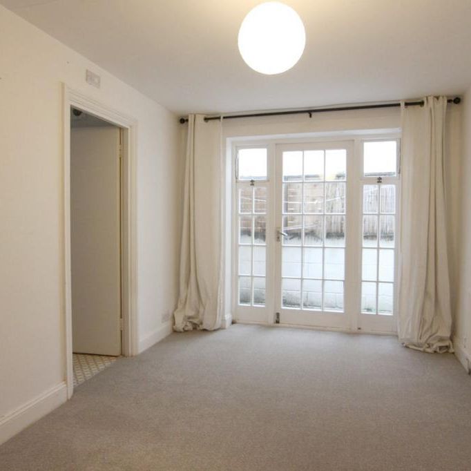 2 bedroom maisonette to rent - Photo 1
