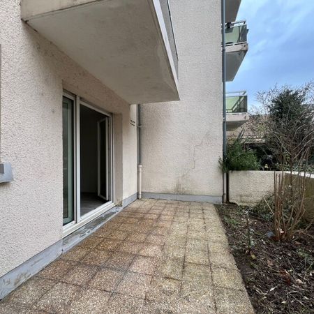 Location Appartement 1 pièce 30m² ORLEANS 45000 - Photo 3