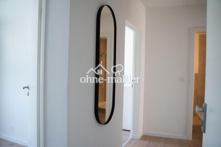 Modernes Wohnen: Hochwertige kernsanierte 2-Zimmer Wohnung in Bestlage Köln - Photo 3