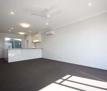 Modern & Convenient Living! - Photo 1