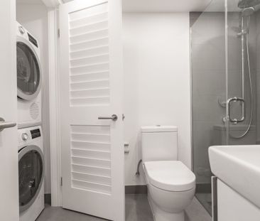 800 Richmond Street West - Photo 5