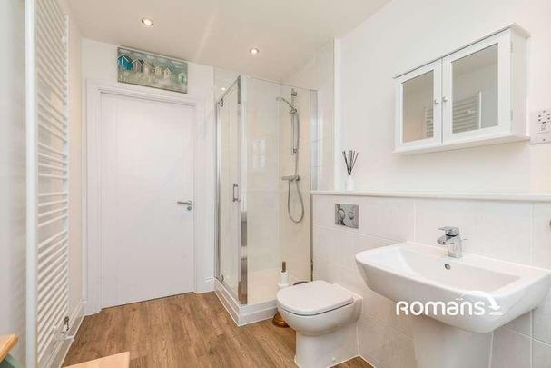 Captains Garden, Fishponds, Bristol, Somerset, BS16 - Photo 1