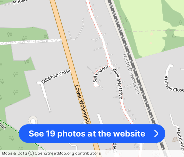 Salamanca, Crowthorne, Berkshire, RG45 6AP - Photo 1
