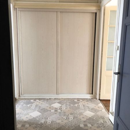 Location Appartement 4 pièces 87m² VERDUN SUR LE DOUBS 71350 - Photo 5