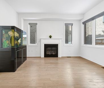 For Lease - 51 Albert Lewis Street, Markham, Ontario - Photo 3