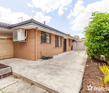 1/86 Westfield Road, Kelmscott WA 6111 - Photo 1