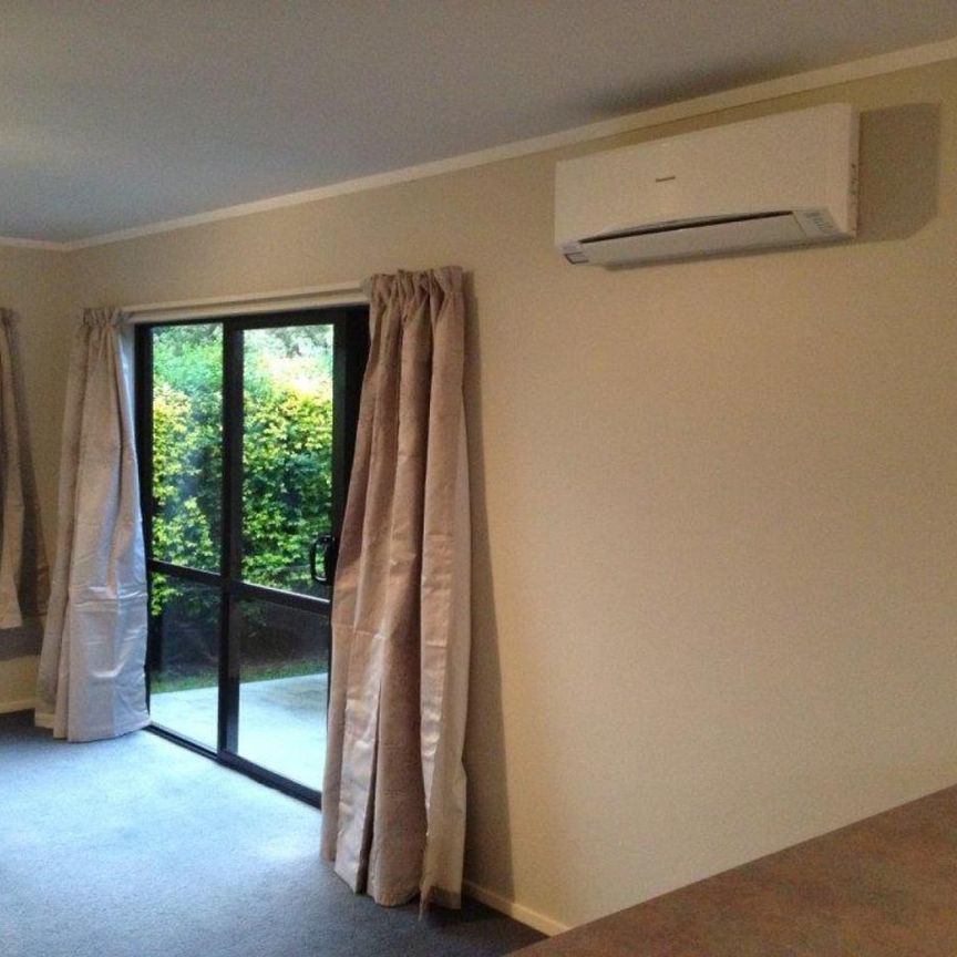 Tidy 3-Bedroom House - Photo 1