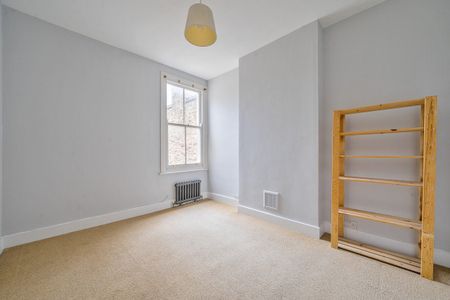 Hindmans Road, London, SE22 - Photo 3