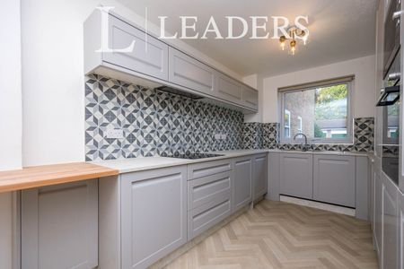 2 bedroom apartment to rent Rookwood Court, GU2 - Photo 5