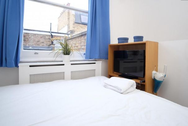 BILLS INCLUDED - Modern studio flat to rent in West Kensington, London W14 - Photo 1