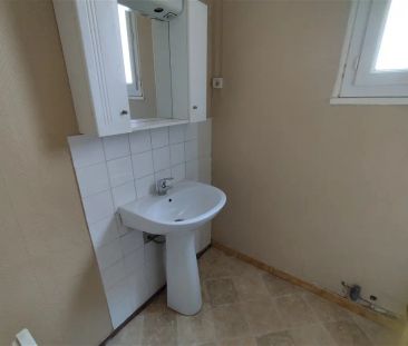 Location appartement 3 pièces - 59m² à Valreas (84600) - Photo 4