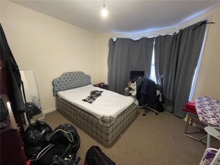 Wallisdown Road, Poole, BH12 - Photo 5