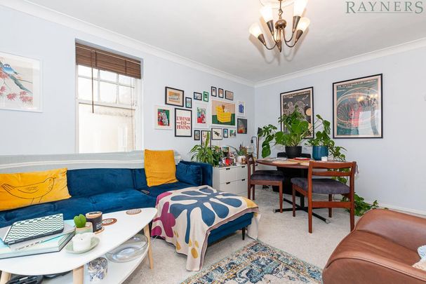 2 bedroom flat to rent - Photo 1