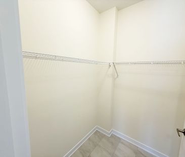 For Lease - 27 Starboard Crescent, Welland, Ontario - Photo 5