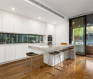 73 Asling Street, Brighton VIC 3186 - House For Rent | Domain - Photo 6